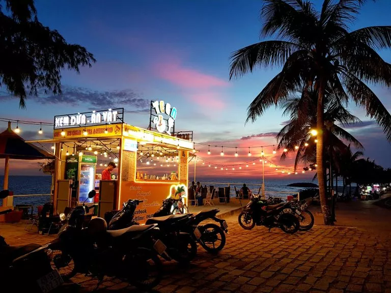 Hòa Mình Trong Sắc Màu Hoàng Hôn Tại TEEN Coffee 24 teen coffee4 Vi Vu Bình Thuận