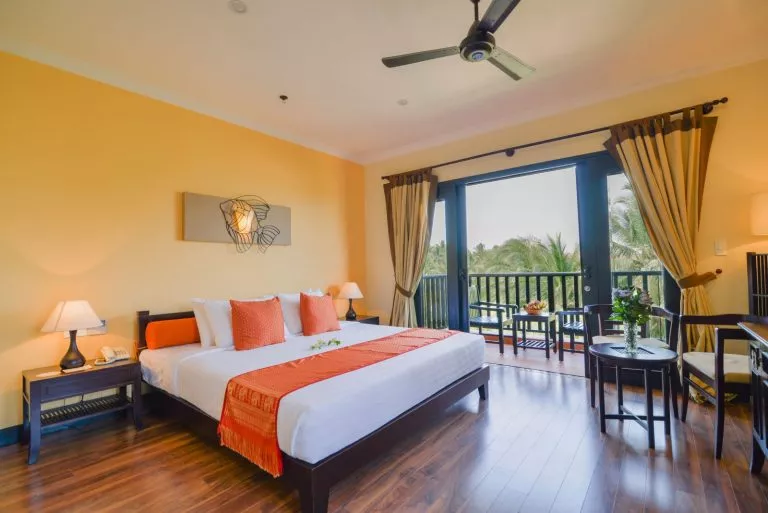 Nghỉ dưỡng tại Mũi Né và trải nghiệm Nhà hàng hải sản hàng đầu tại Mũi Né . 10 seahorse resort mui ne Vi Vu Bình Thuận