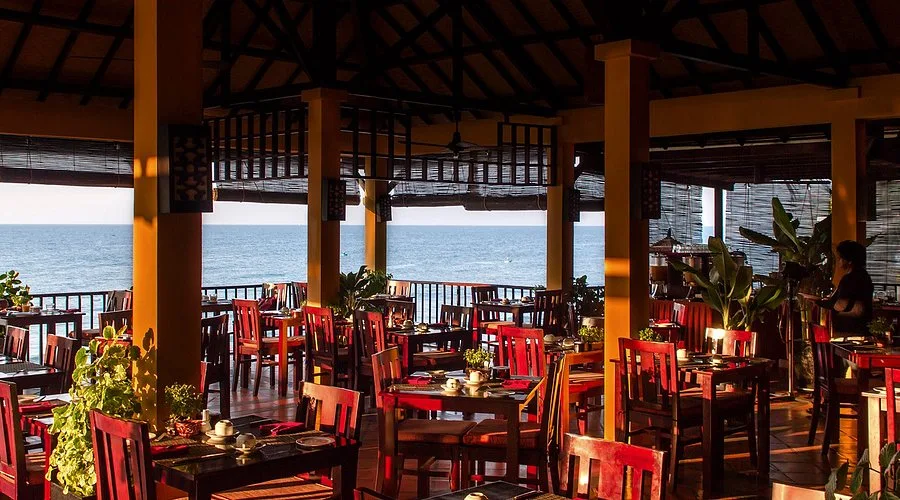 5 Nhà Hàng Nên Ghé Khi Du Lịch Mũi Né 5 image 4 Vi Vu Bình Thuận