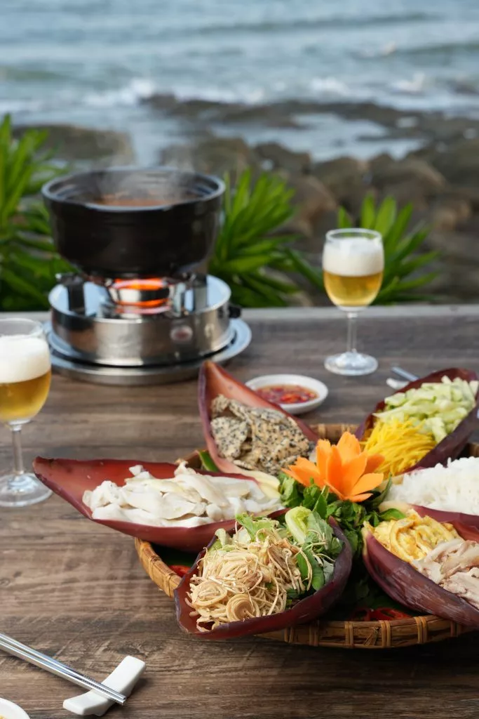Lẩu thả Nhà hàng Cây Bàng