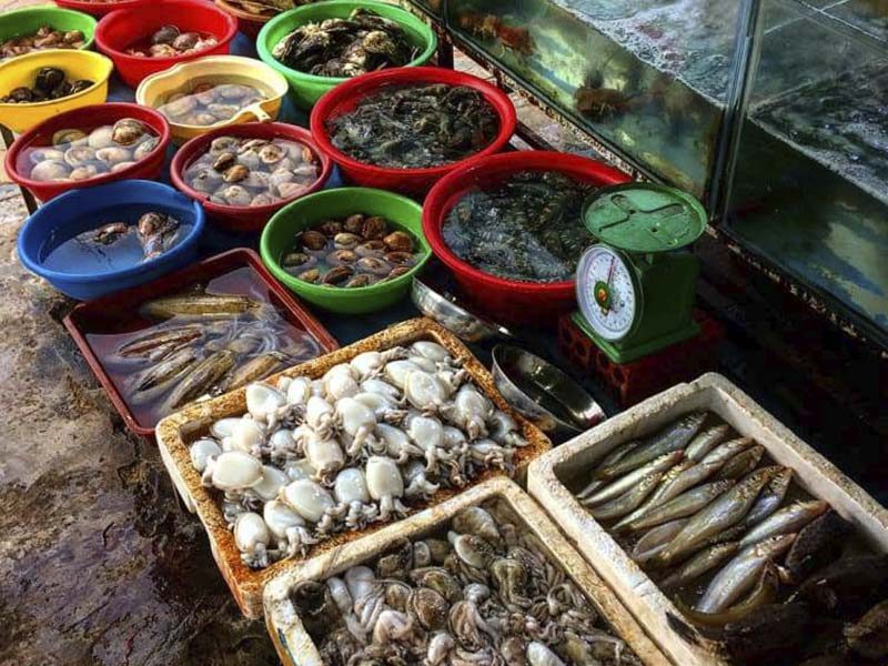 chợ hải sản Mũi Né